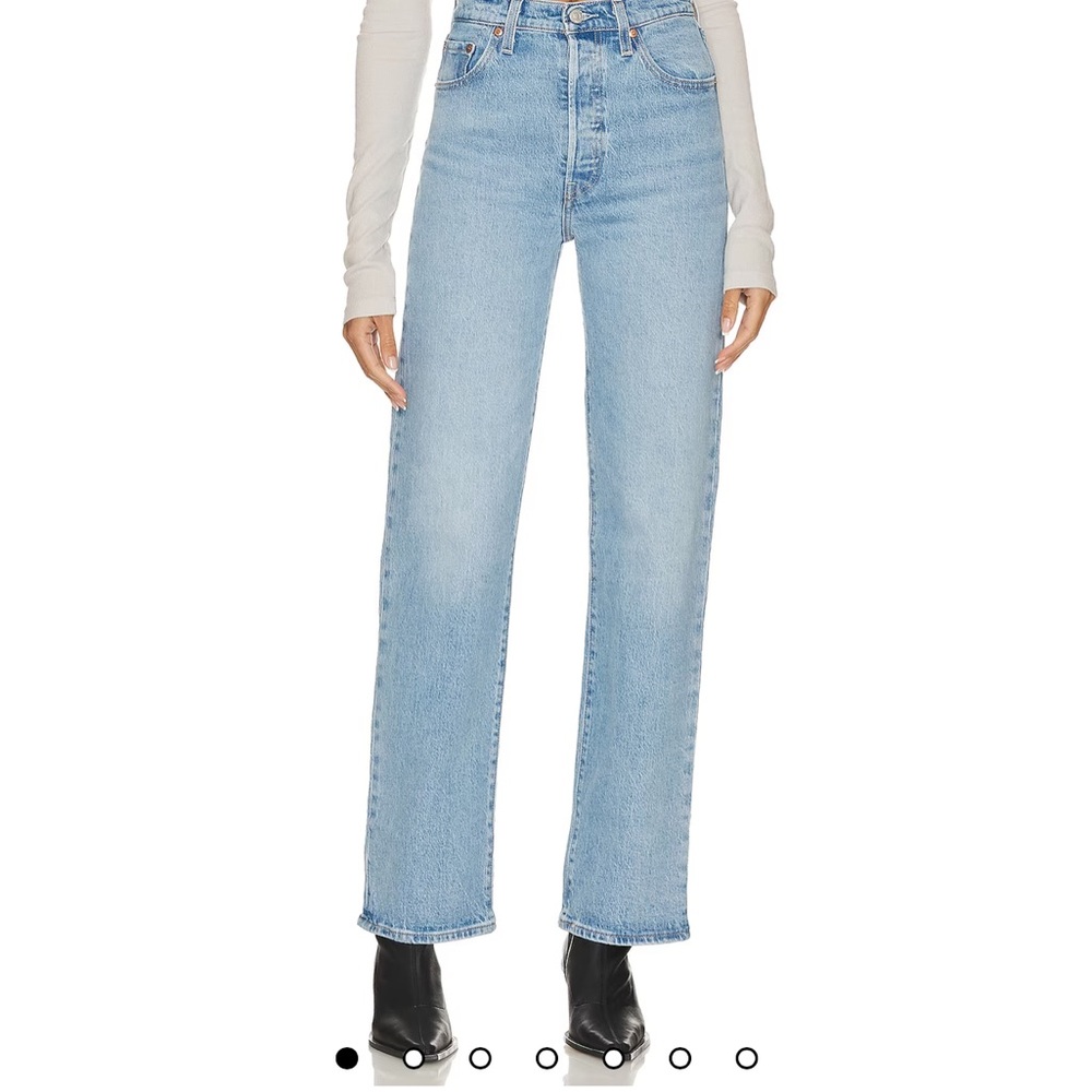 Levi’s Full Length Ribcage jeans